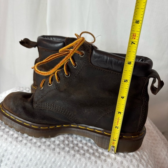 Dr. Martens size 37R/5 Leather 939 Brown Ben Boot with Light Brown Laces - Picture 12 of 13